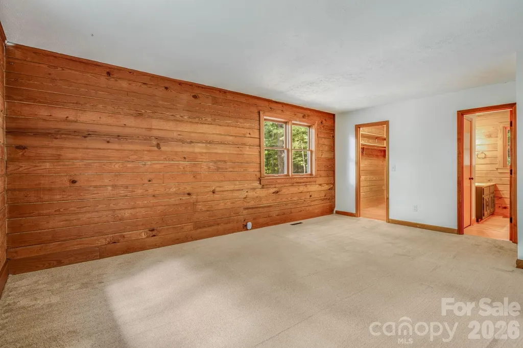 423 Rambling Drive Hendersonville NC 28739