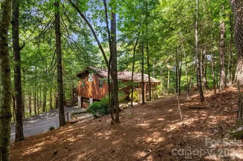 423 Rambling Drive Hendersonville NC 28739