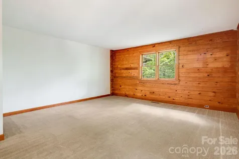 423 Rambling Drive Hendersonville NC 28739