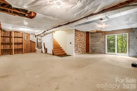 423 Rambling Drive Hendersonville NC 28739