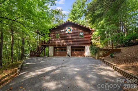 423 Rambling Drive Hendersonville NC 28739