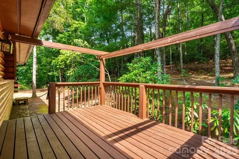 423 Rambling Drive Hendersonville NC 28739