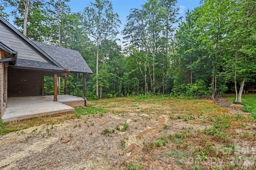 401 7th Street NE Conover NC 28613
