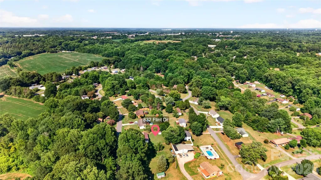 823 Flint Drive Statesville NC 28677