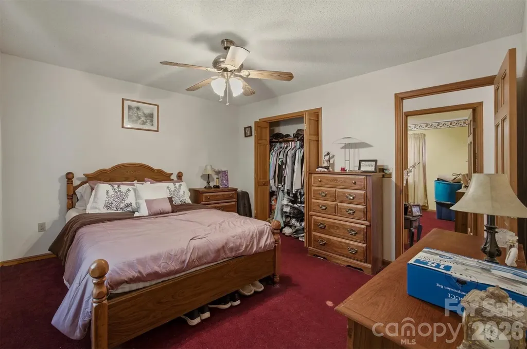 4186 Horseshoe Bend Road Hudson NC 28638