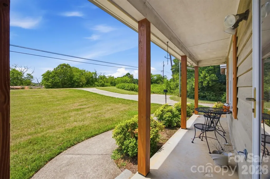4186 Horseshoe Bend Road Hudson NC 28638