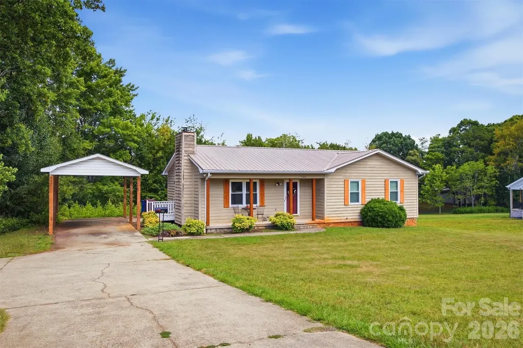 4186 Horseshoe Bend Road Hudson NC 28638