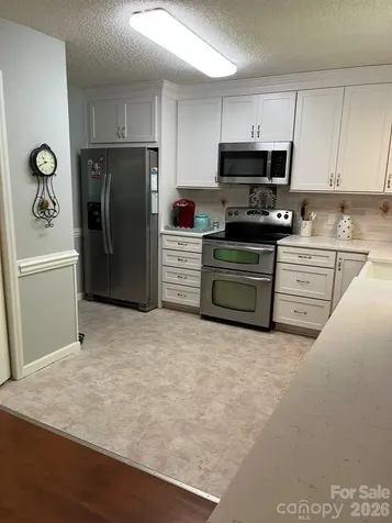 612 17th Avenue Drive SE Hickory NC 28602