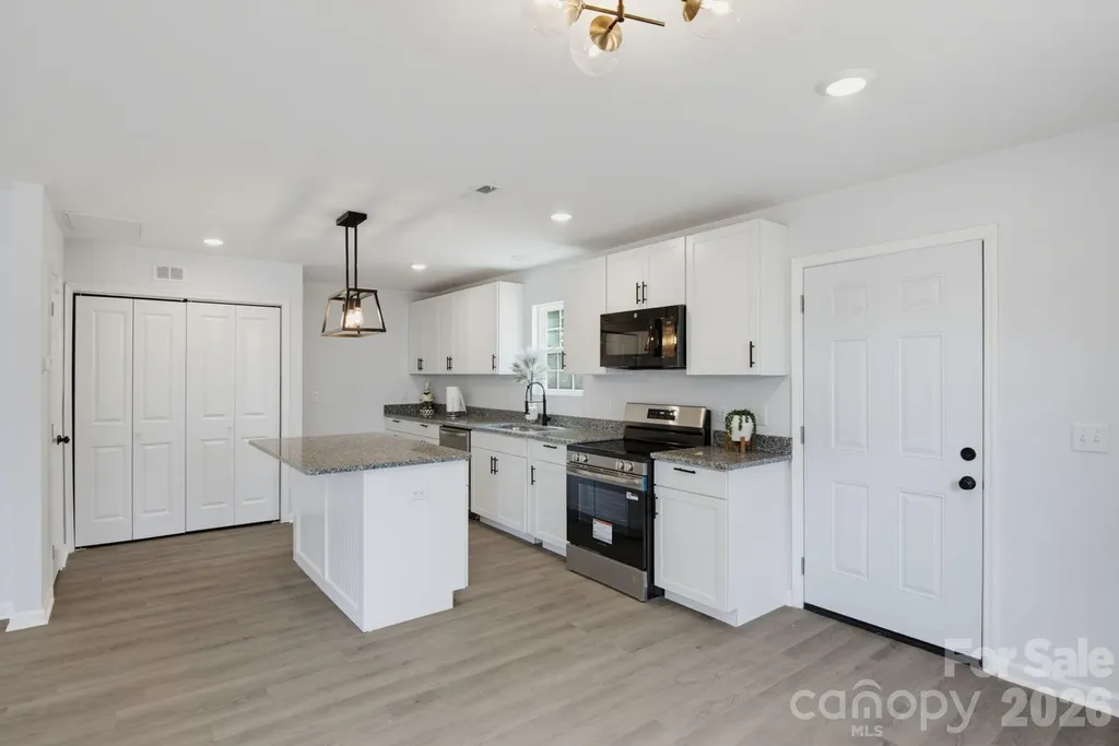 2258 Lula Street Winston Salem NC 27101