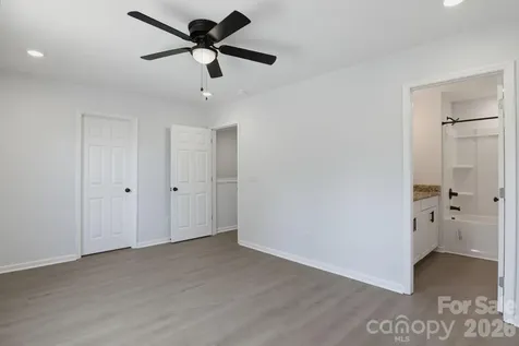 2258 Lula Street Winston Salem NC 27101