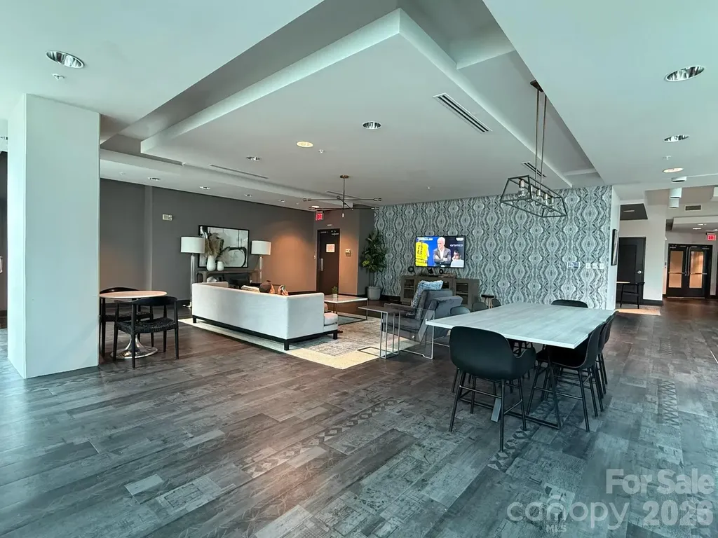 210 N Church Street Charlotte NC 28202