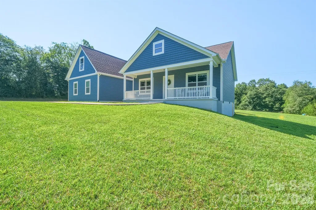 3154 NE 43rd Avenue Hickory NC 28601