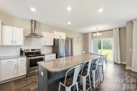 3154 NE 43rd Avenue Hickory NC 28601