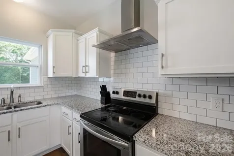 3154 NE 43rd Avenue Hickory NC 28601