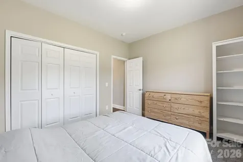 3154 NE 43rd Avenue Hickory NC 28601
