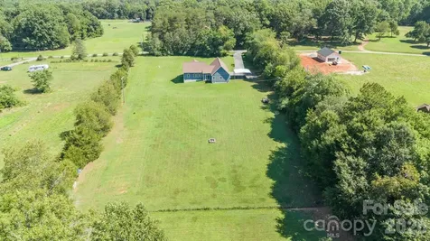 3154 NE 43rd Avenue Hickory NC 28601