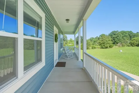 3154 NE 43rd Avenue Hickory NC 28601