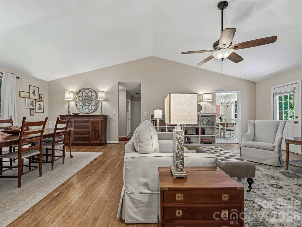 206 Southwood Court Fletcher NC 28732