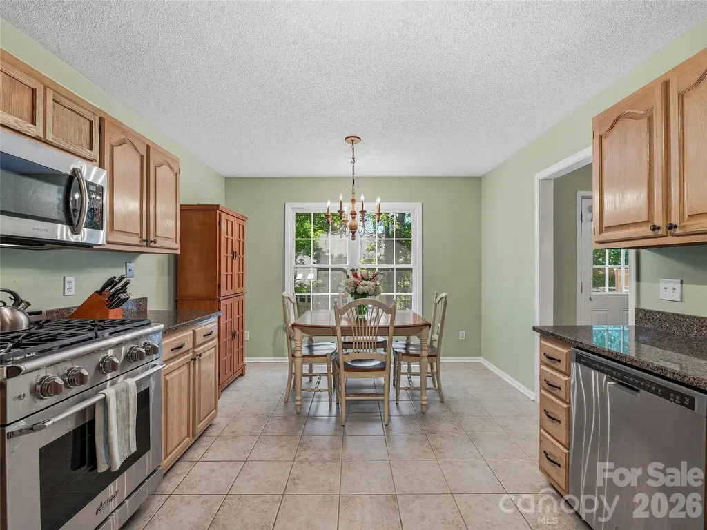 206 Southwood Court Fletcher NC 28732