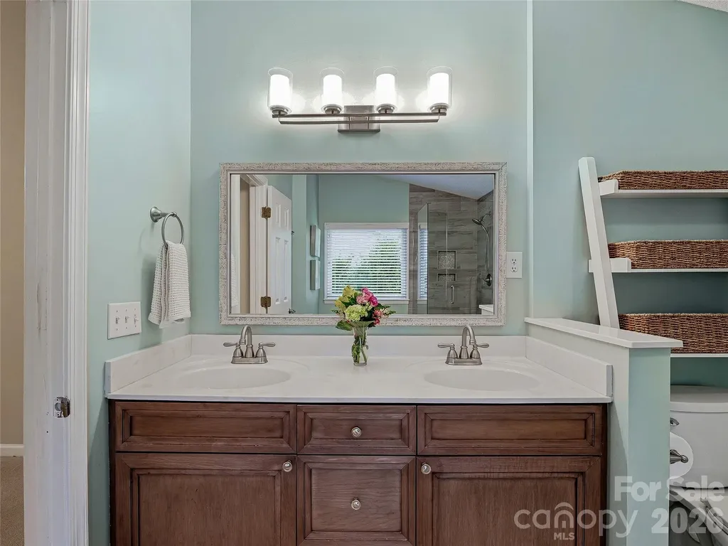 206 Southwood Court Fletcher NC 28732