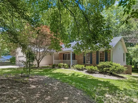 206 Southwood Court Fletcher NC 28732