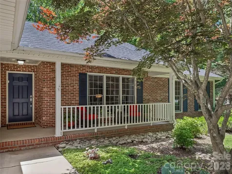 206 Southwood Court Fletcher NC 28732