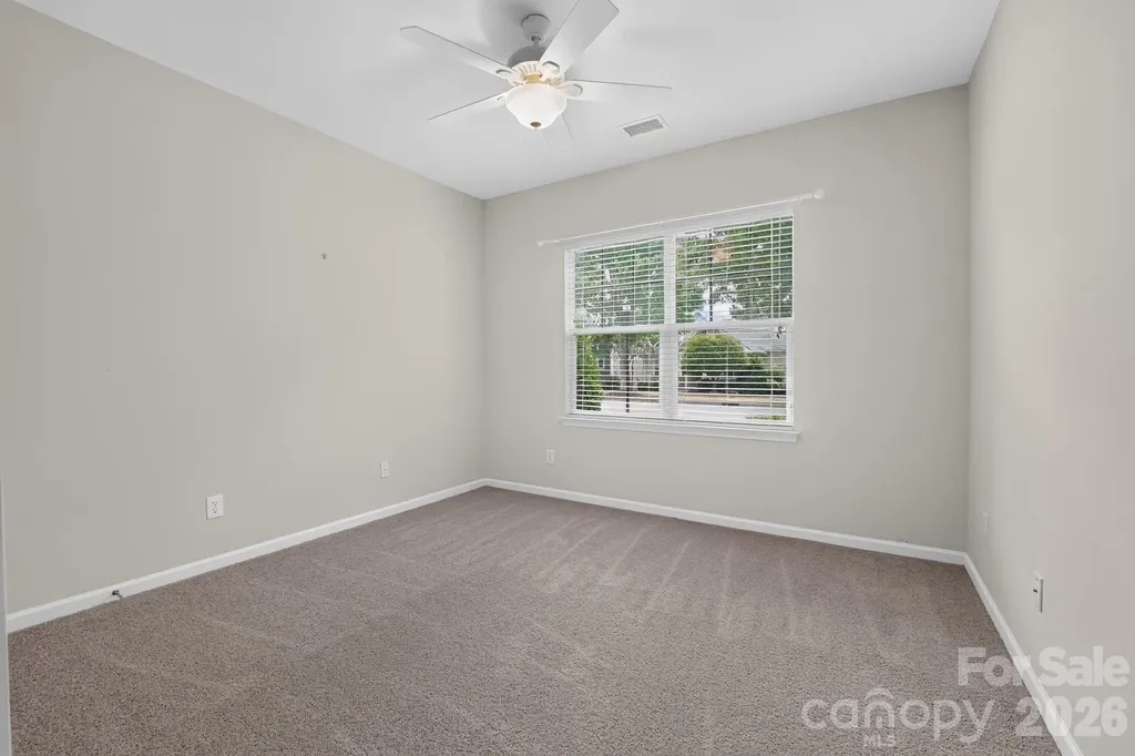 5918 Phyliss Lane Charlotte NC 28227