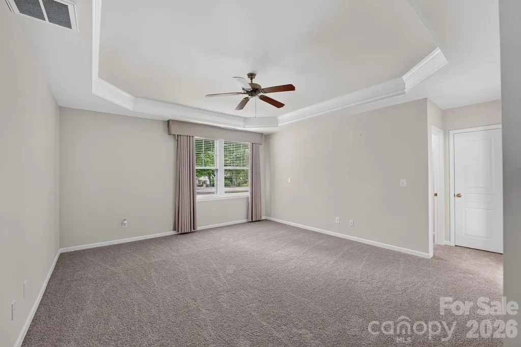 5918 Phyliss Lane Charlotte NC 28227