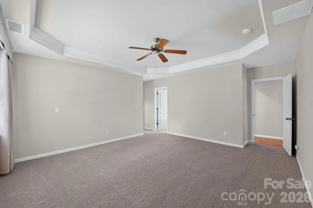 5918 Phyliss Lane Charlotte NC 28227