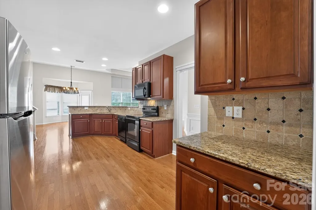 5918 Phyliss Lane Charlotte NC 28227