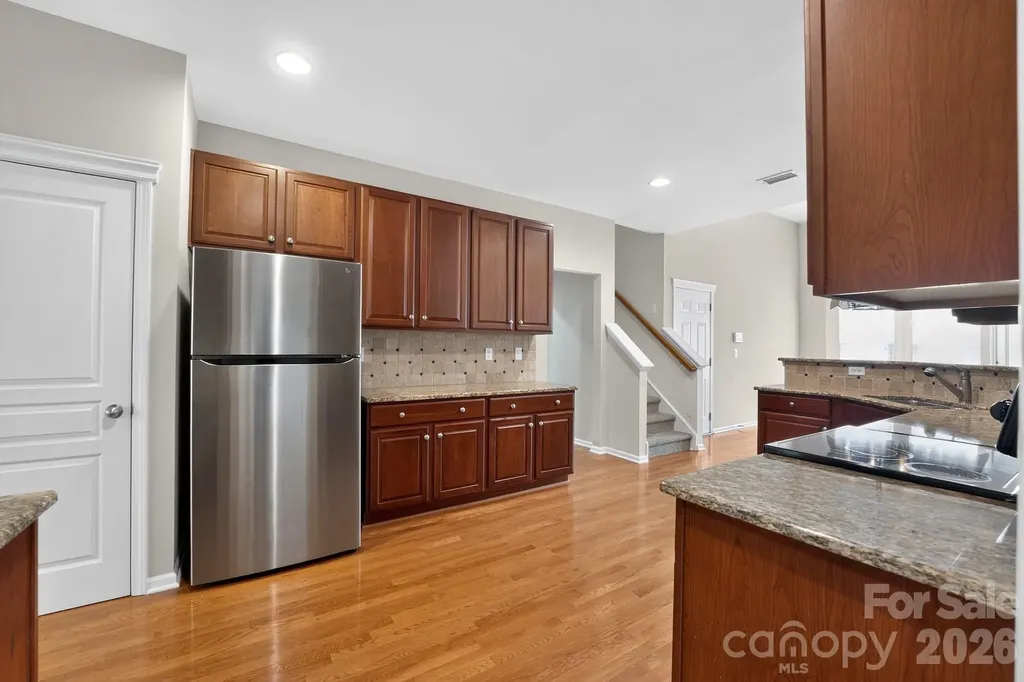 5918 Phyliss Lane Charlotte NC 28227