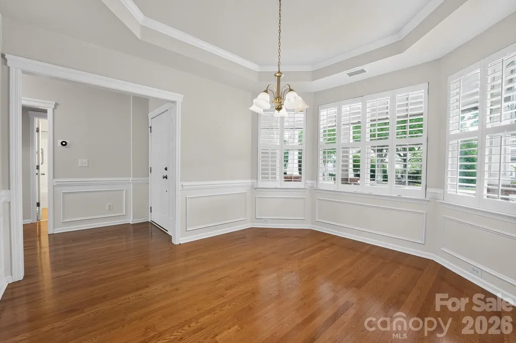 5918 Phyliss Lane Charlotte NC 28227