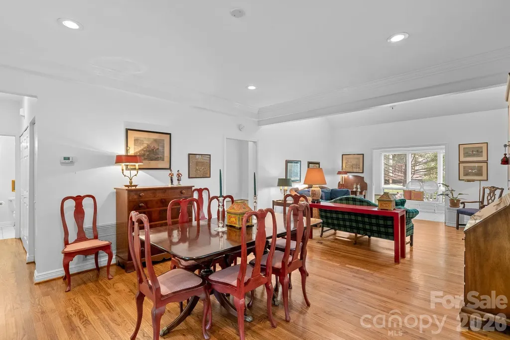 62 Pinnacle Point Asheville NC 28805