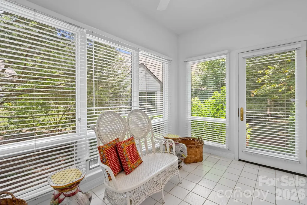 62 Pinnacle Point Asheville NC 28805