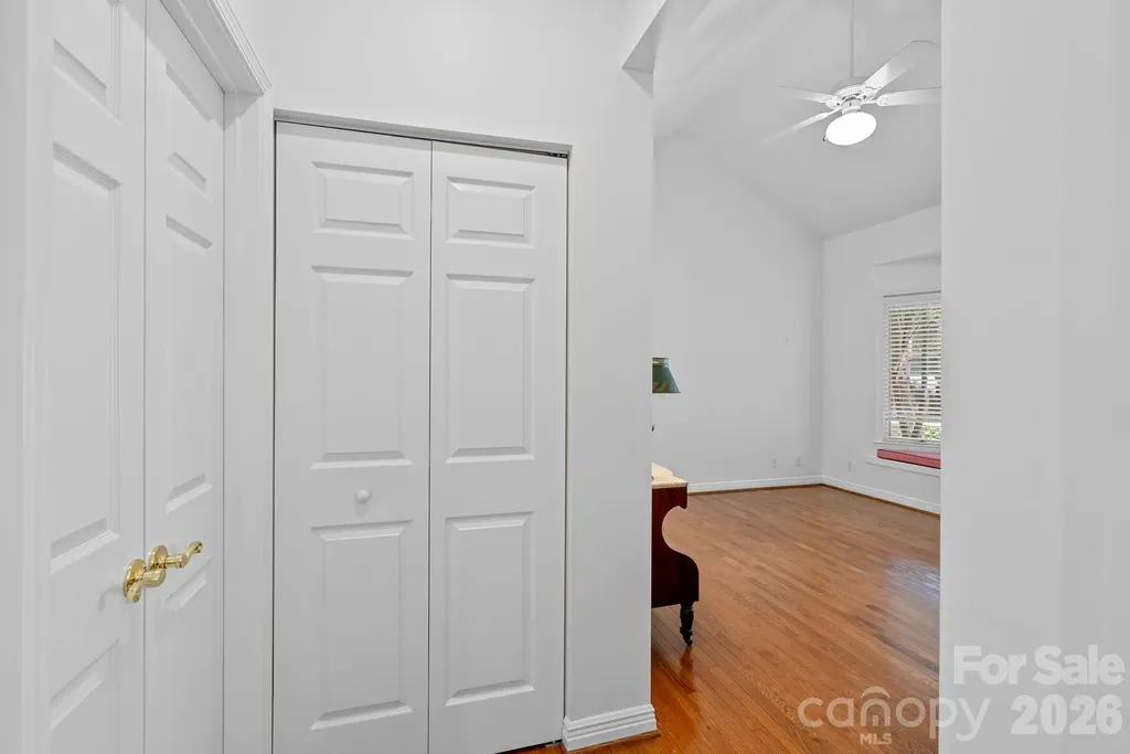 62 Pinnacle Point Asheville NC 28805