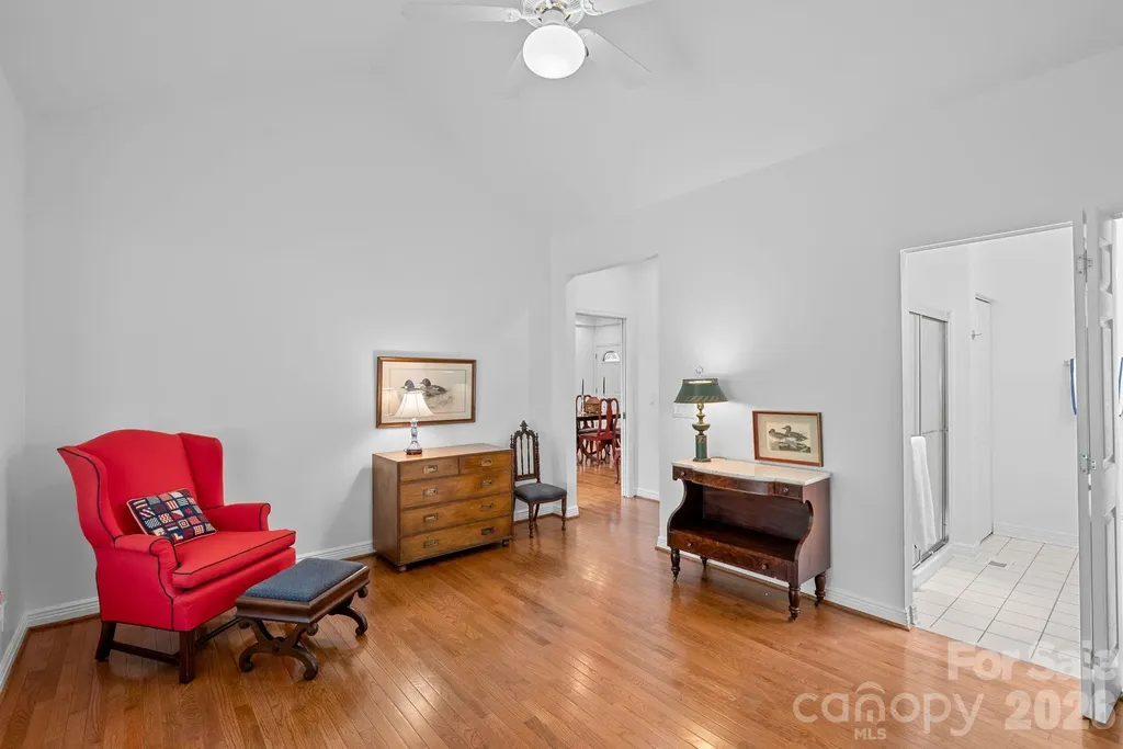 62 Pinnacle Point Asheville NC 28805