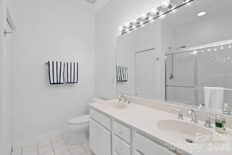 62 Pinnacle Point Asheville NC 28805