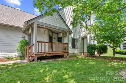 62 Pinnacle Point Asheville NC 28805