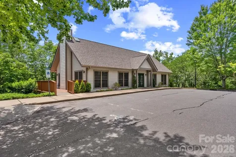 62 Pinnacle Point Asheville NC 28805