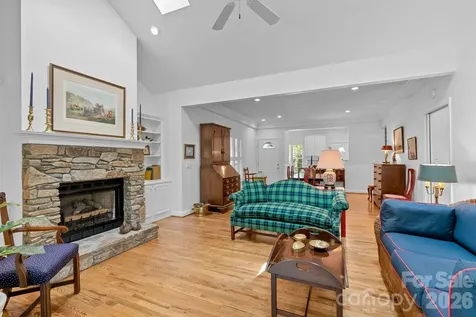 62 Pinnacle Point Asheville NC 28805