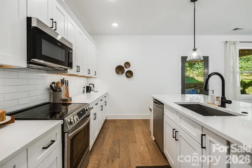 108 Glendale Avenue Asheville NC 28803