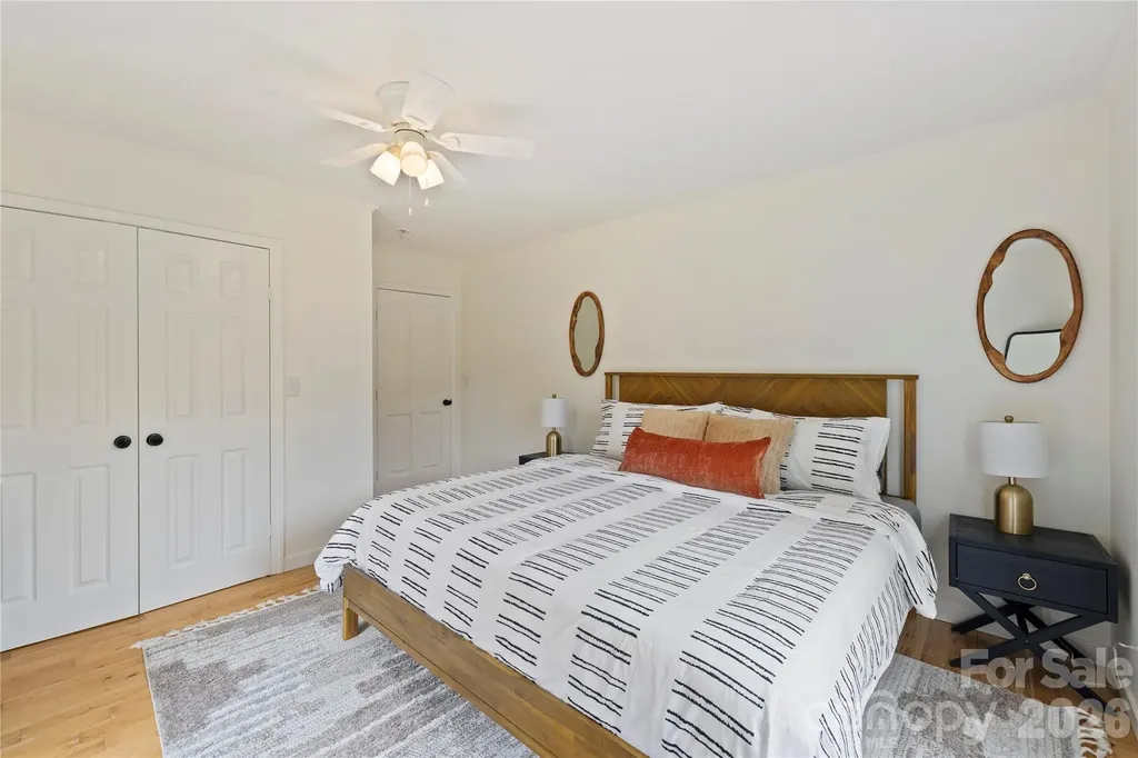 3954 Nc 80 Highway Bakersville NC 28705