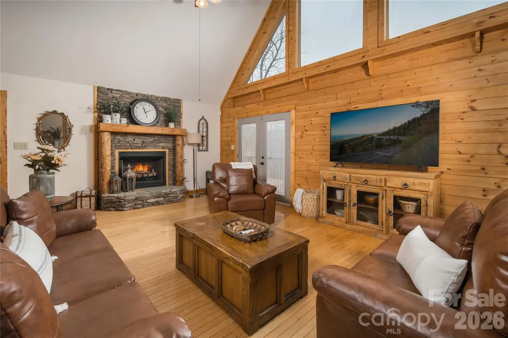 6006 Waterfalls Road Lenoir NC 28645