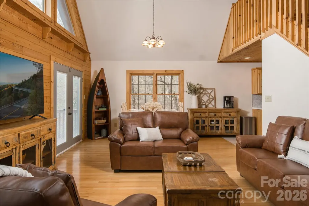 6006 Waterfalls Road Lenoir NC 28645