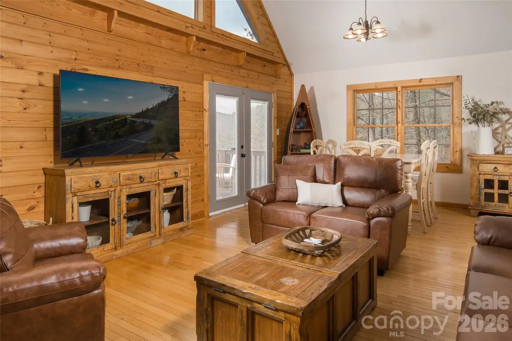 6006 Waterfalls Road Lenoir NC 28645