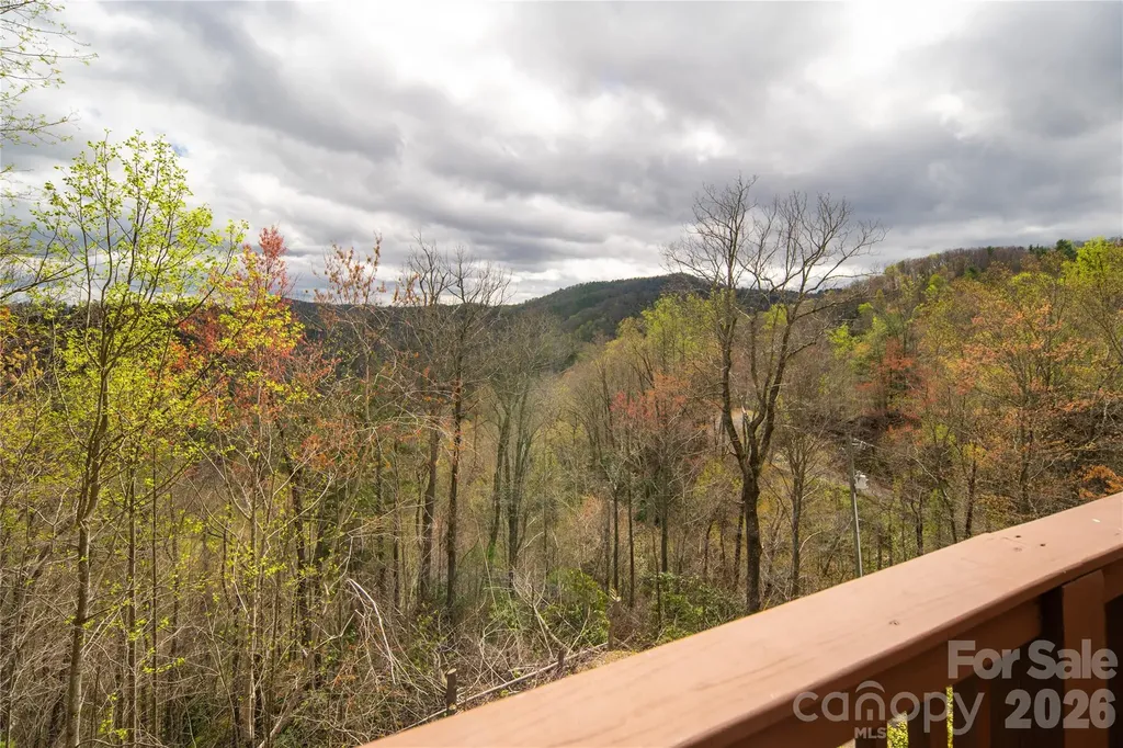 6006 Waterfalls Road Lenoir NC 28645