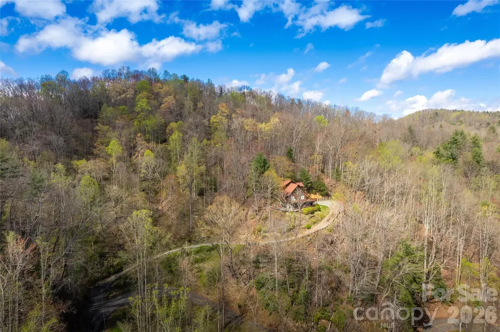 6006 Waterfalls Road Lenoir NC 28645