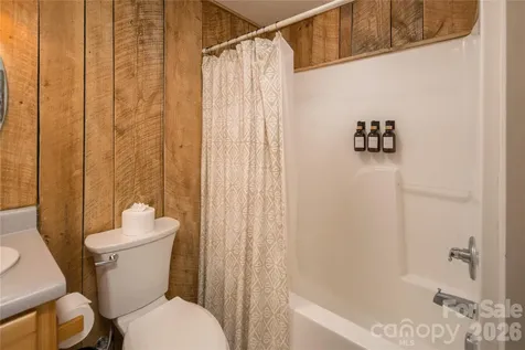 6006 Waterfalls Road Lenoir NC 28645