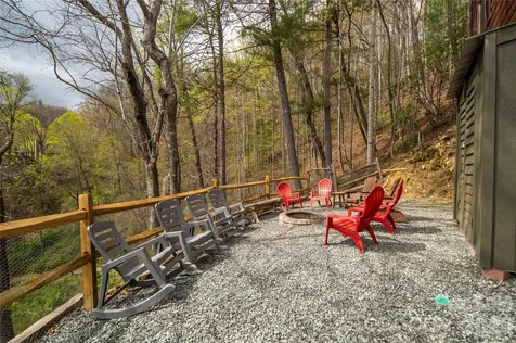 6006 Waterfalls Road Lenoir NC 28645