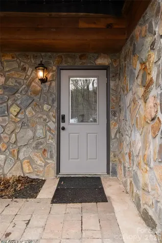 6006 Waterfalls Road Lenoir NC 28645